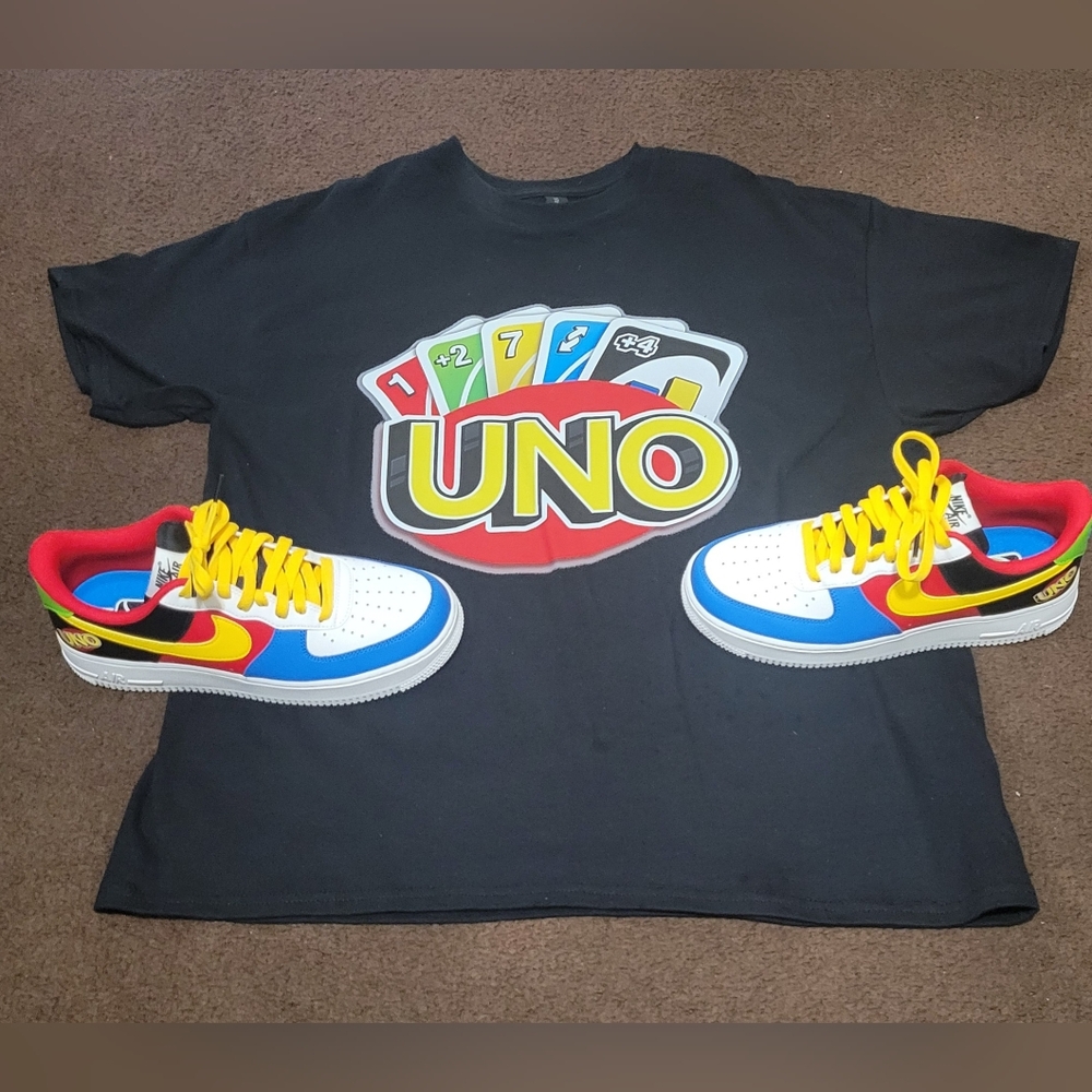 Nike Uno Special 50th Anniversary Edition Sneakers with matching Tshirt Size XL